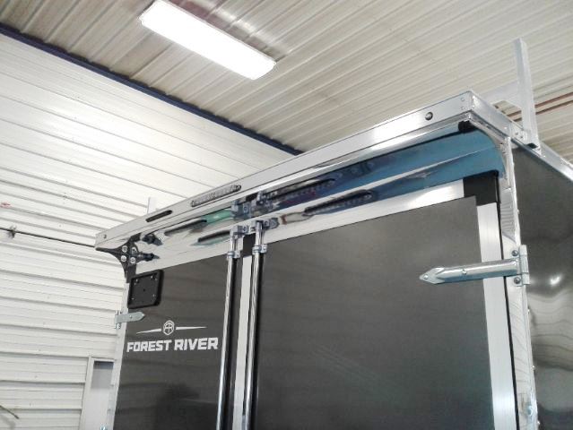 Haulin 8.5x18 Contractor DD Charcoal, Walk on roof. Ladder. Haulin 8.5x18 Contractor DD Charcoal, Walk on roof. Ladder.