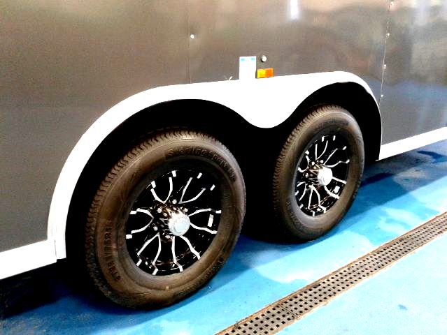 Haulin 8.5x18 Contractor DD Charcoal, Walk on roof. Ladder. Aluminum Wheels Haulin 8.5x18 Contractor DD Charcoal, Walk on roof. Ladder. Aluminum Wheels.