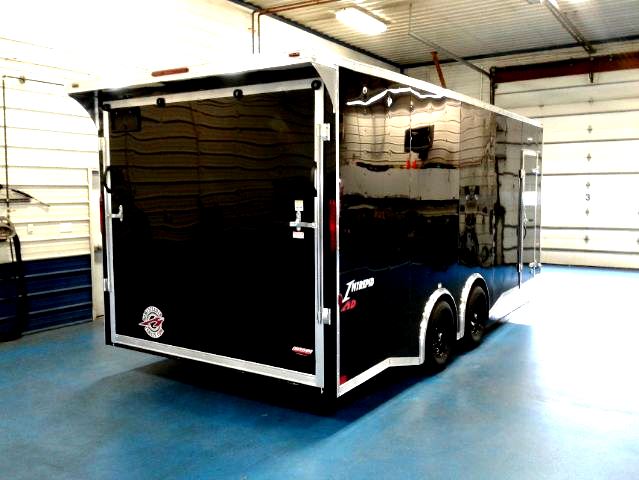 Homesteader 8.5x20 Spread Axle Car Hauler Black